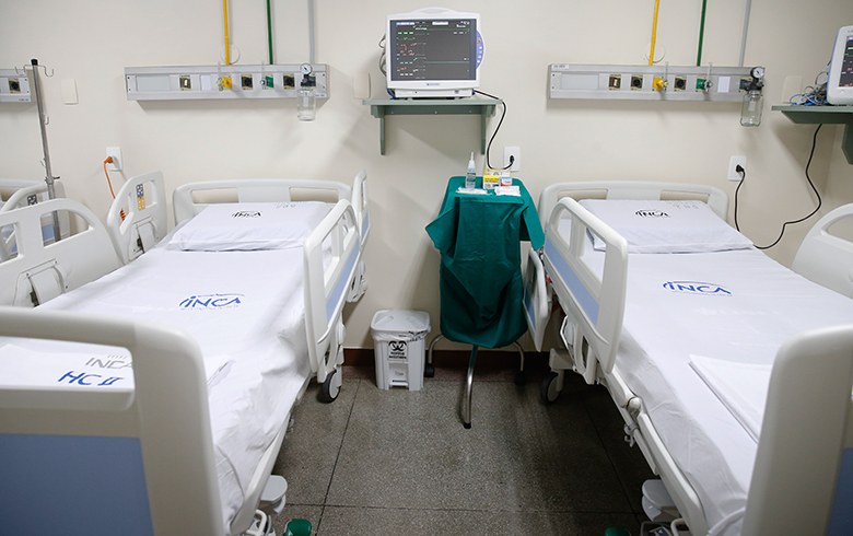 Agência Nacional de Saúde está &#8216;contaminada pelos interesses do mercado&#8217;