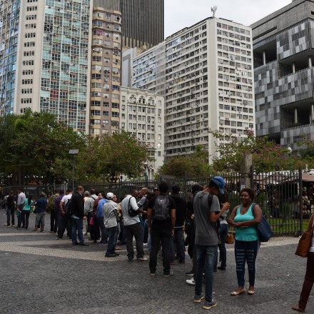 Temer prefere atender a elite financeira a adotar medidas eficazer contra desemprego